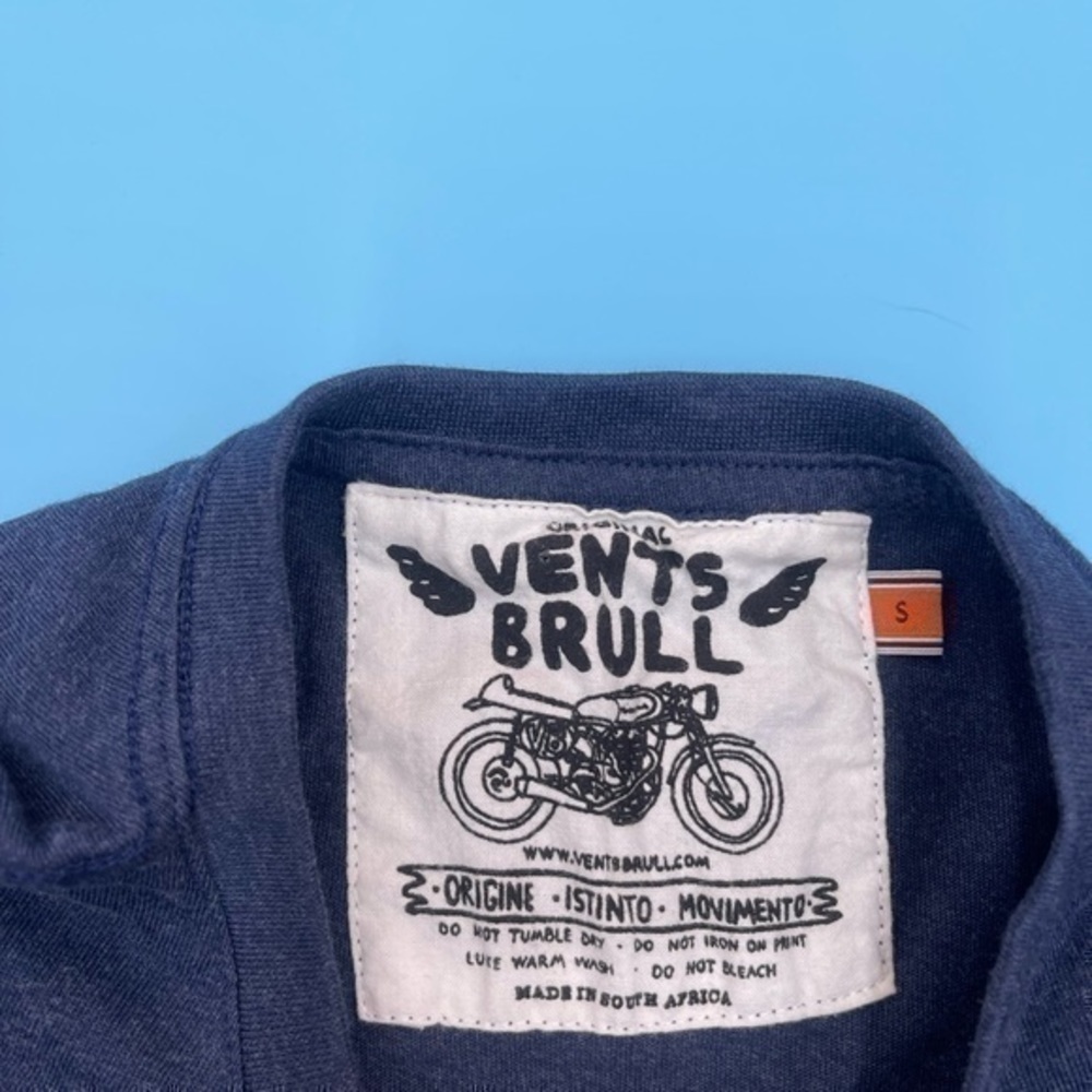 LIKE NEW! Original Vents Brull Jeep Tee - Picture 3 of 3